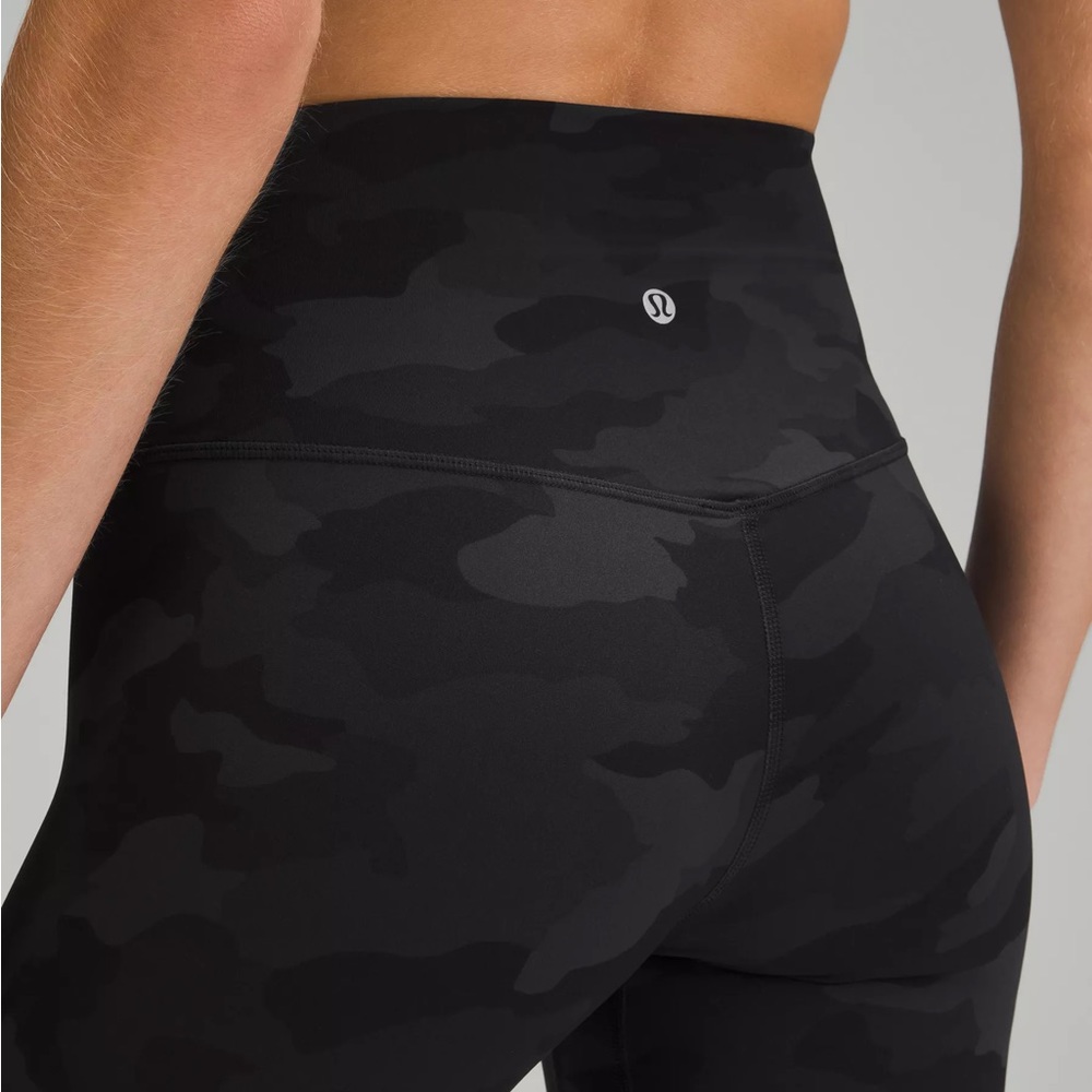 Lululemon Align High Rise 25” - SIZE 4